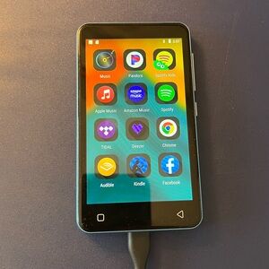 Blue MP3 Player with Bluetooth and WiFi - Innioasis model G1